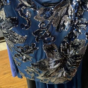 Cute dressy fun top…. Time for the holidays!